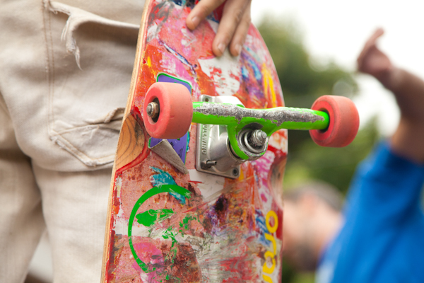 Note that there's no top bushing—wiggle-diggle style. Photo: Ruano.