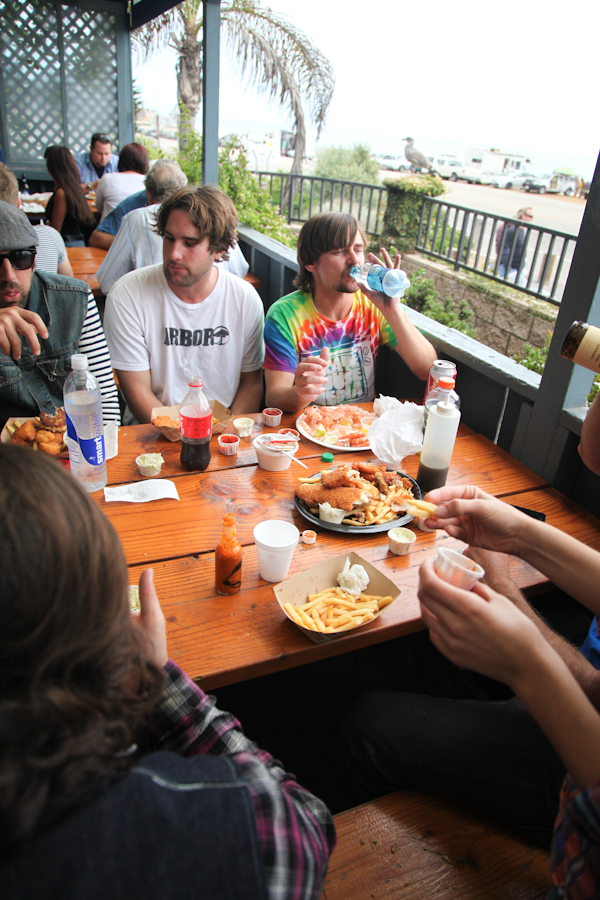 Lunchbreak at Neptune's Net. Photo: Ruano.