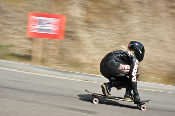 Amanda Powell, shredding. Photo: Ruano.