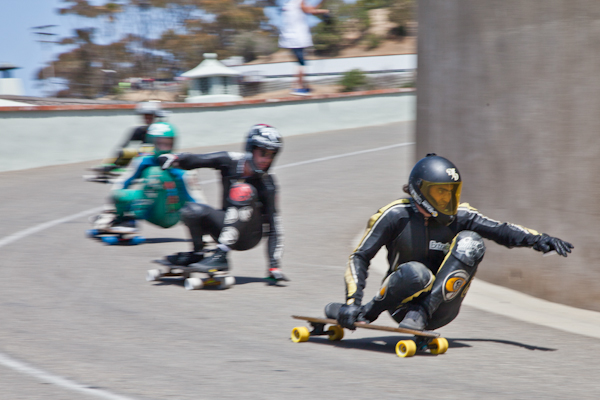 Moving with the speed of a centipede. Photo: Ruano.